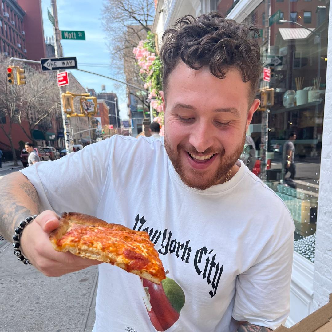 @marcelloeats